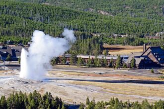 Old Faithful Webcam